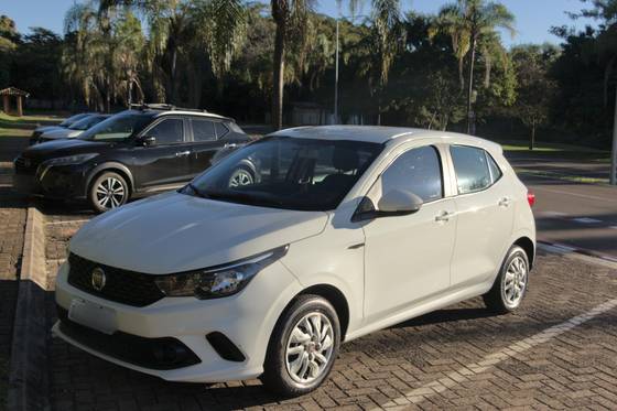 FIAT ARGO 1.3 FIREFLY FLEX DRIVE GSR FIAT ARGO 1.3 FIREFLY FLEX DRIVE GSR